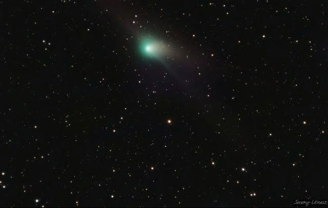 The Big Green Comet Wide Field View | Deep Sky Workflows ...